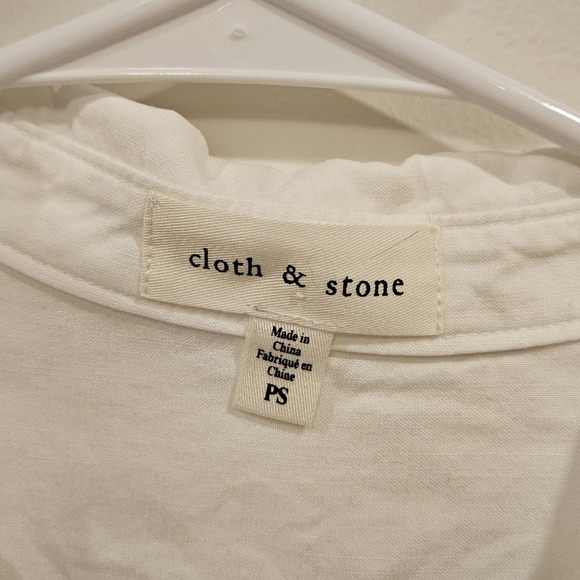 Fitted Petite Button Down - Picture 3 of 3